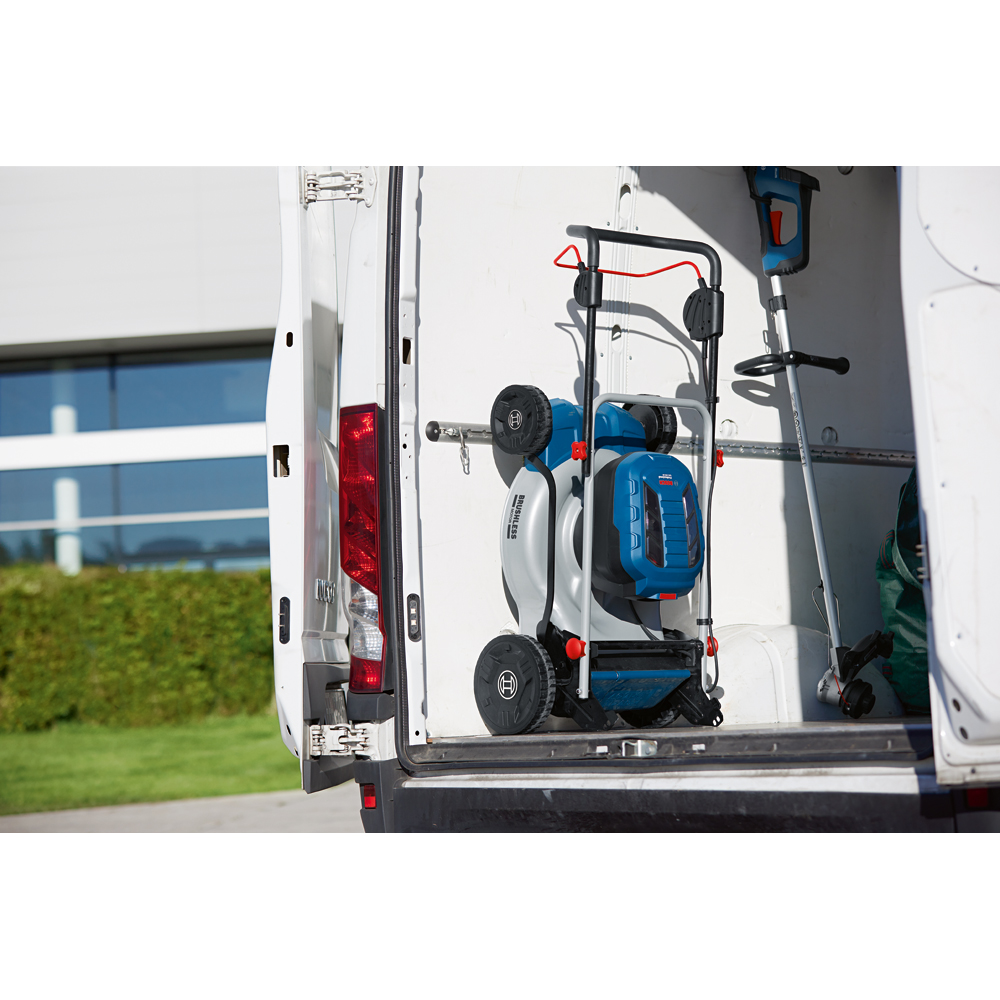 Masina de tuns iarba pe acumulator BOSCH PROFESSIONAL GRA 18V2-46, Electrica, latime taiere 46 cm, cos 60L, albastru, fara acumulator in incarcator