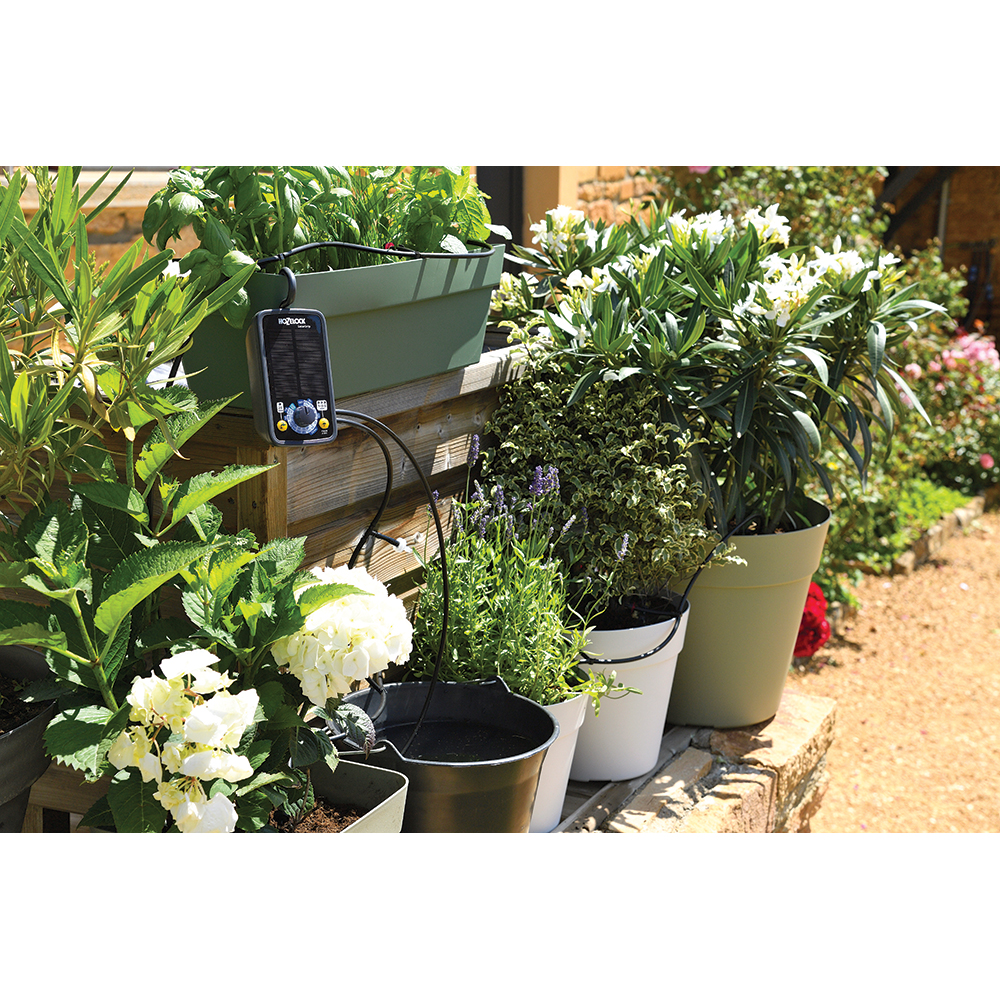Kit automat udare HOZELOCK cu panou solar pentru 20 plante