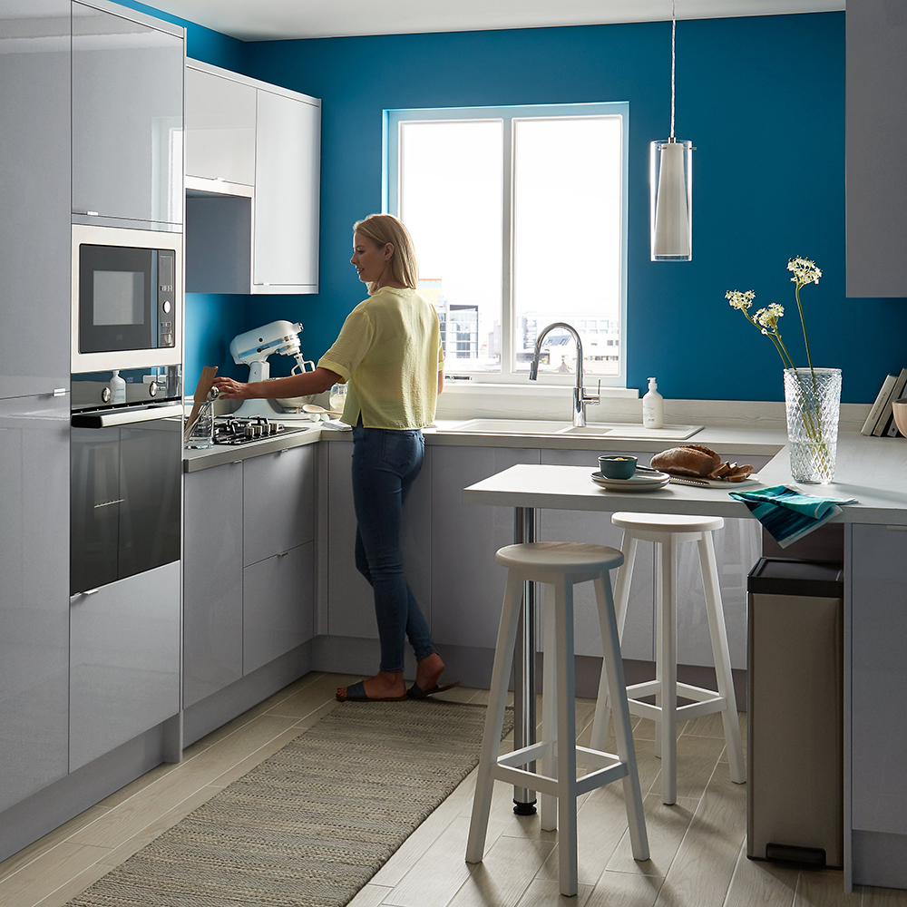 Bagheta de finisaj pentru colt GOODHOME Alisma, 71.5 x 2.05 cm, gri lucios