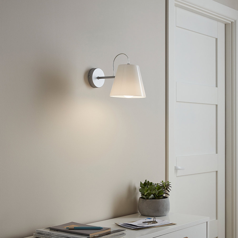 Aplica incandescenta Thestias GOODHOME, E27, 10W, IP20, alb
