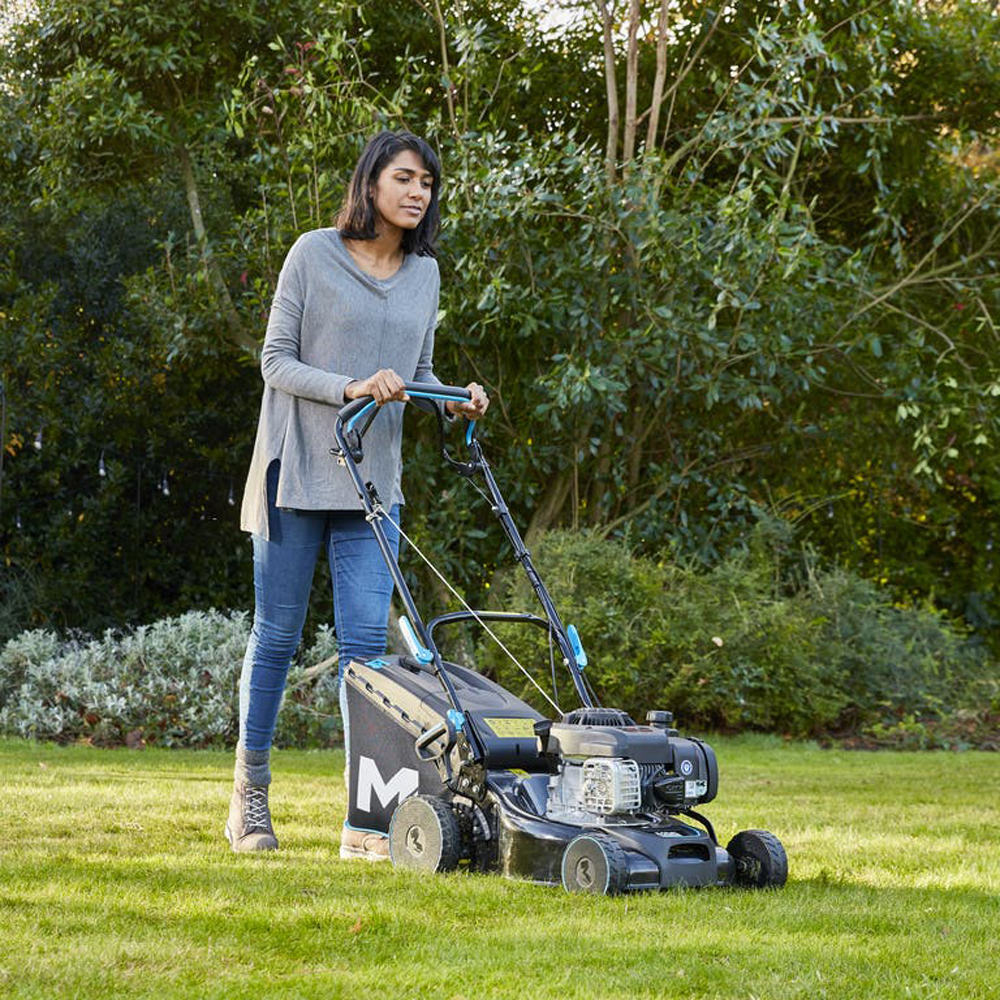 Masina de tuns iarba MAC ALLISTER MLMP300SP40, Benzina, 2.3CP, 125CC, latime taiere 40 cm, cos 50L, negru