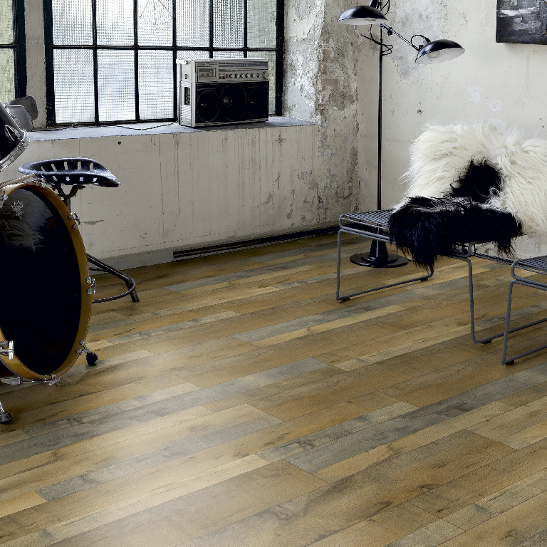 Parchet laminat GOODHOME, natural, HDF, AC4, 8 mm, 2.4 mp/cutie