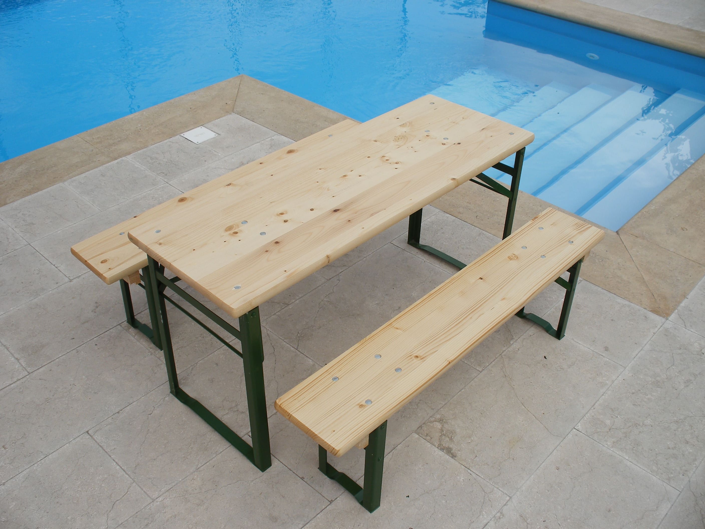 Set mobilier gradina/terasa pentru copii Mobilaiud Kinder, lemn, masa + 2 banci, 3 piese, bej