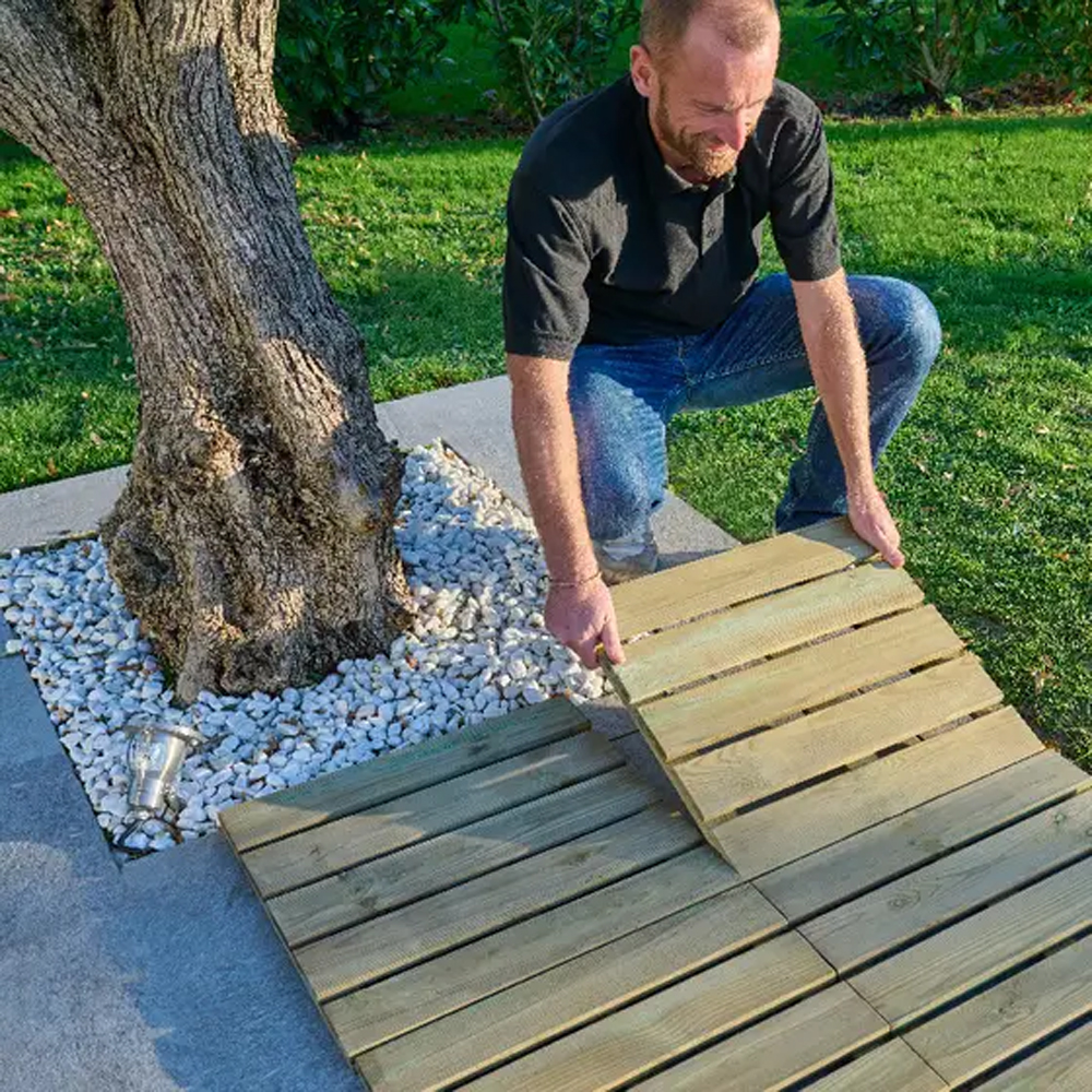 Pavaj Decking lemn pin LIMARI, 50 x 50 cm, maro