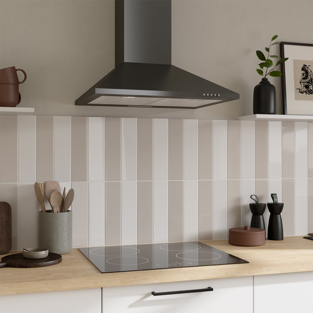 Hota decorativa NNCHHB60EU, 1 motor, 411 m3/h, 60 cm, negru