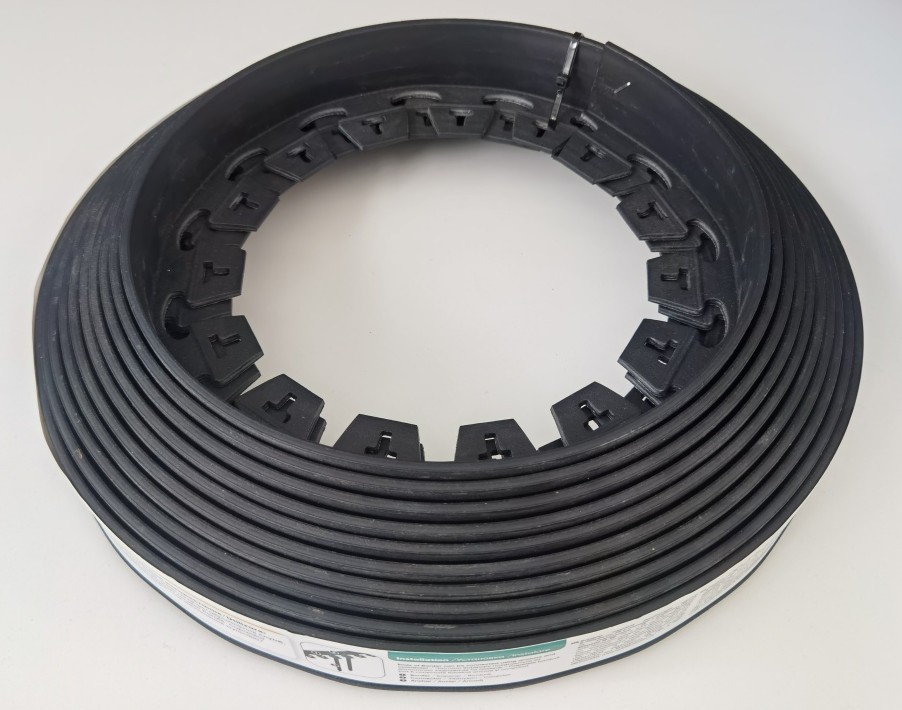 Kit bordura gazon Vodaland, 6m x H 3.8 cm, 8 ancore