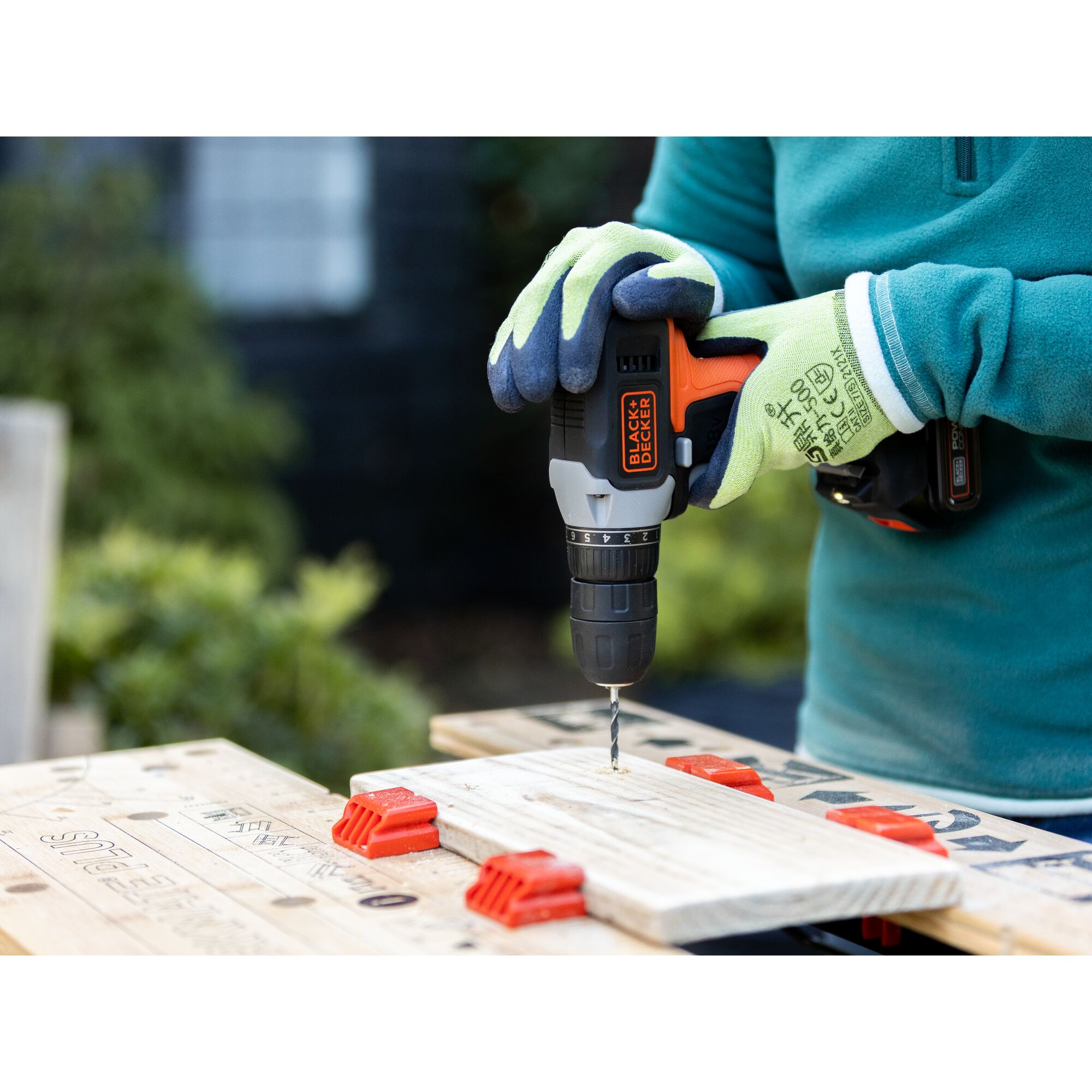 Masina de gaurit/insurubat (bormasina) BLACK&DECKER BCD001C1, 600rpm, 37Nm