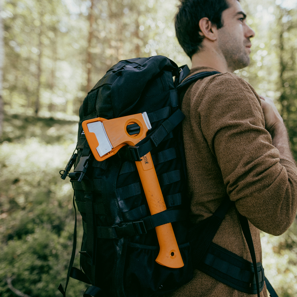 Topor camping FISKARS X13, 33cm, 480g