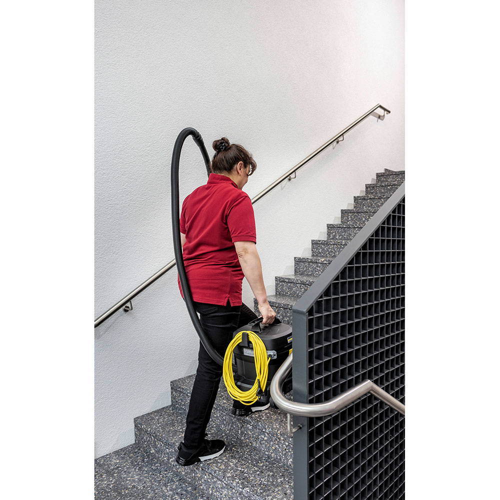 Aspirator cu sac KARCHER T 11/1 Classic 1.527-222.0, 11l, 850W, 71dB, negru