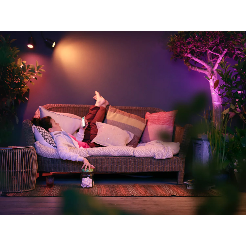 Spot LED RGB PHILIPS HUE Lily, 8W, 590lm, IP65, negru