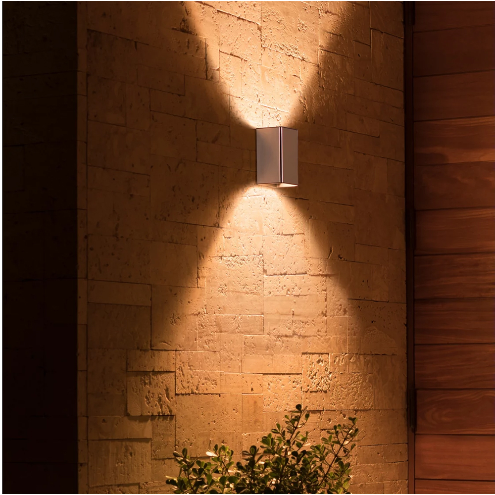 Aplica LED PHILIPS HUE Resonate, 15.8W, 1180lm, IP44, negru