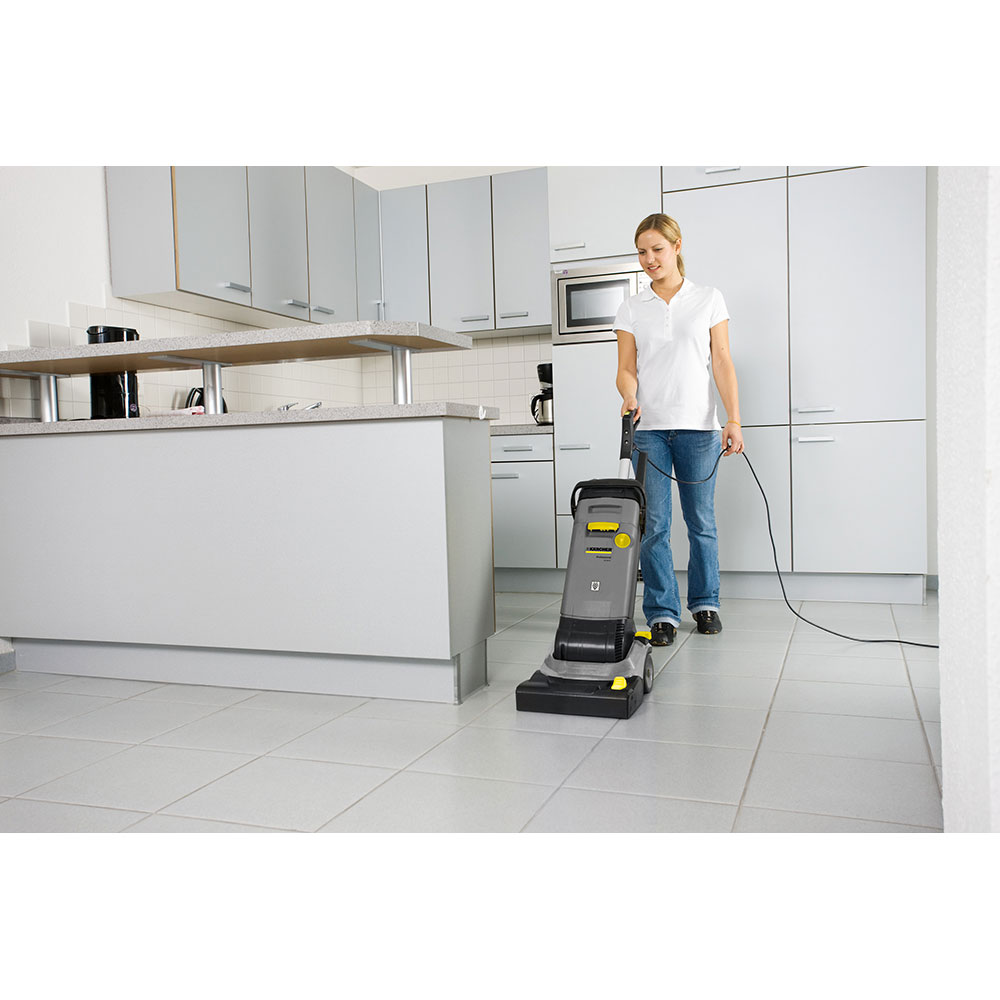 Aparat pentru lustruit podele KARCHER PROFESIONAL BR 30/4 C Ep 1.783-220.0, 4l, 820W, gri antracit