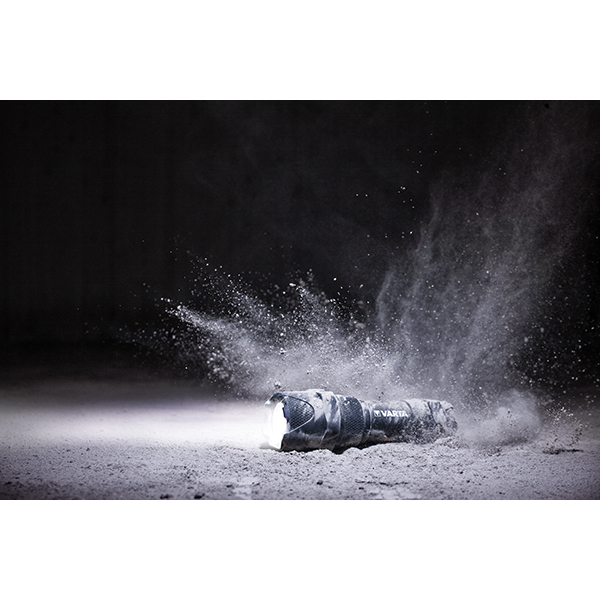 Lanterna LED VARTA Indestructible F10 Pro, 300 lumeni, 3xAAA, negru