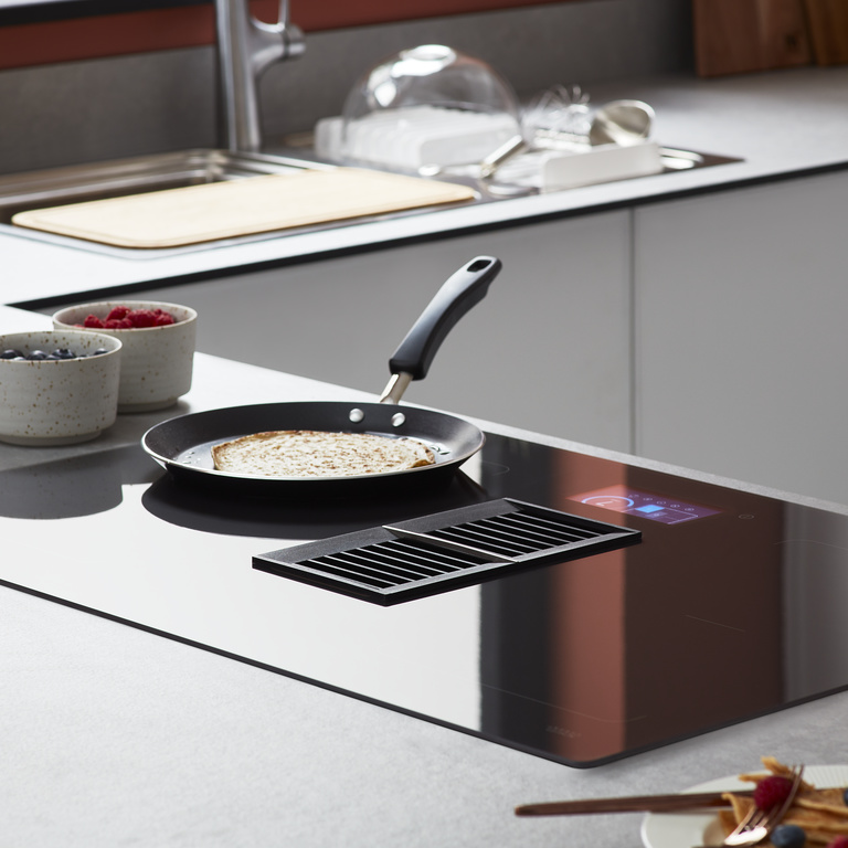 Plita incorporabila GoodHome GHIHEF77B, inductie, 4 arzatoare, sticla ceramica, negru