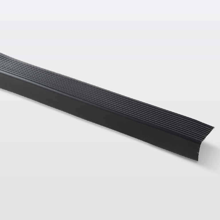 Protectie treapta GOODHOME, PVC, 180 x 6.5 cm, negru
