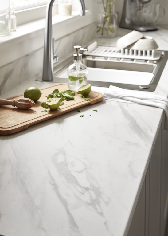 Blat bucatarie GOODHOME Agliata, PAL, 300 x 62 cm x 2.2 cm, alb marmura