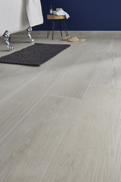 Gresie Interior, Alb, Portelanata, 20 x 80 cm, tip parchet, suprafata 1,28 mp  Colours Colours