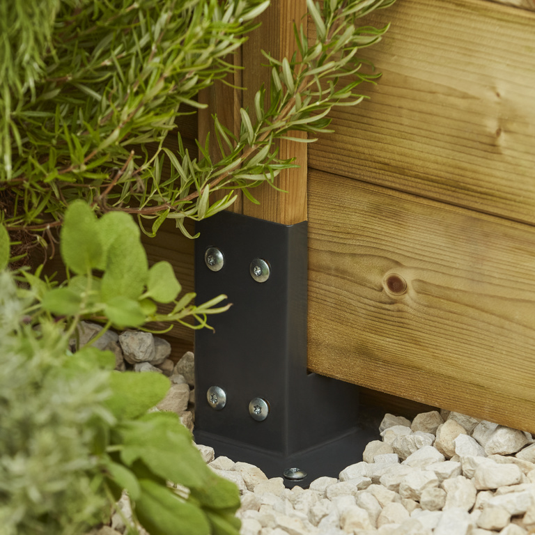 Baza stalp GoodHome Neva, 7 x 7  x 15 cm, negru