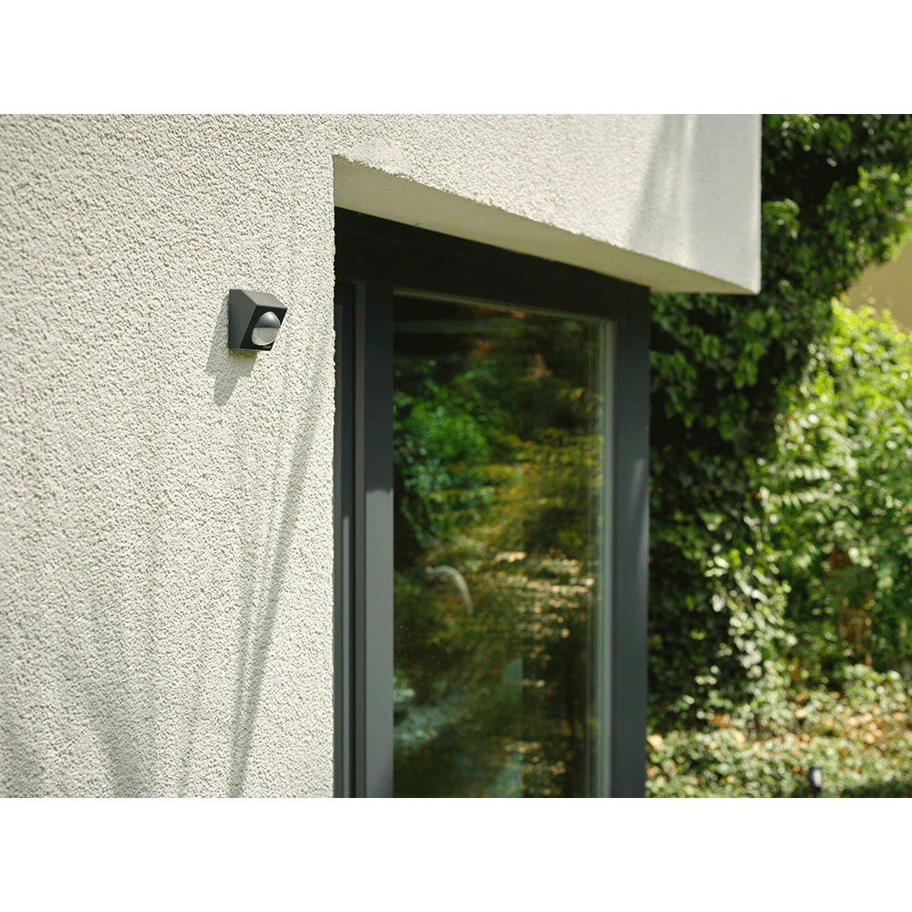 Senzor de miscare OSRAM, IP65, Wi-Fi, incarcare solara, negru