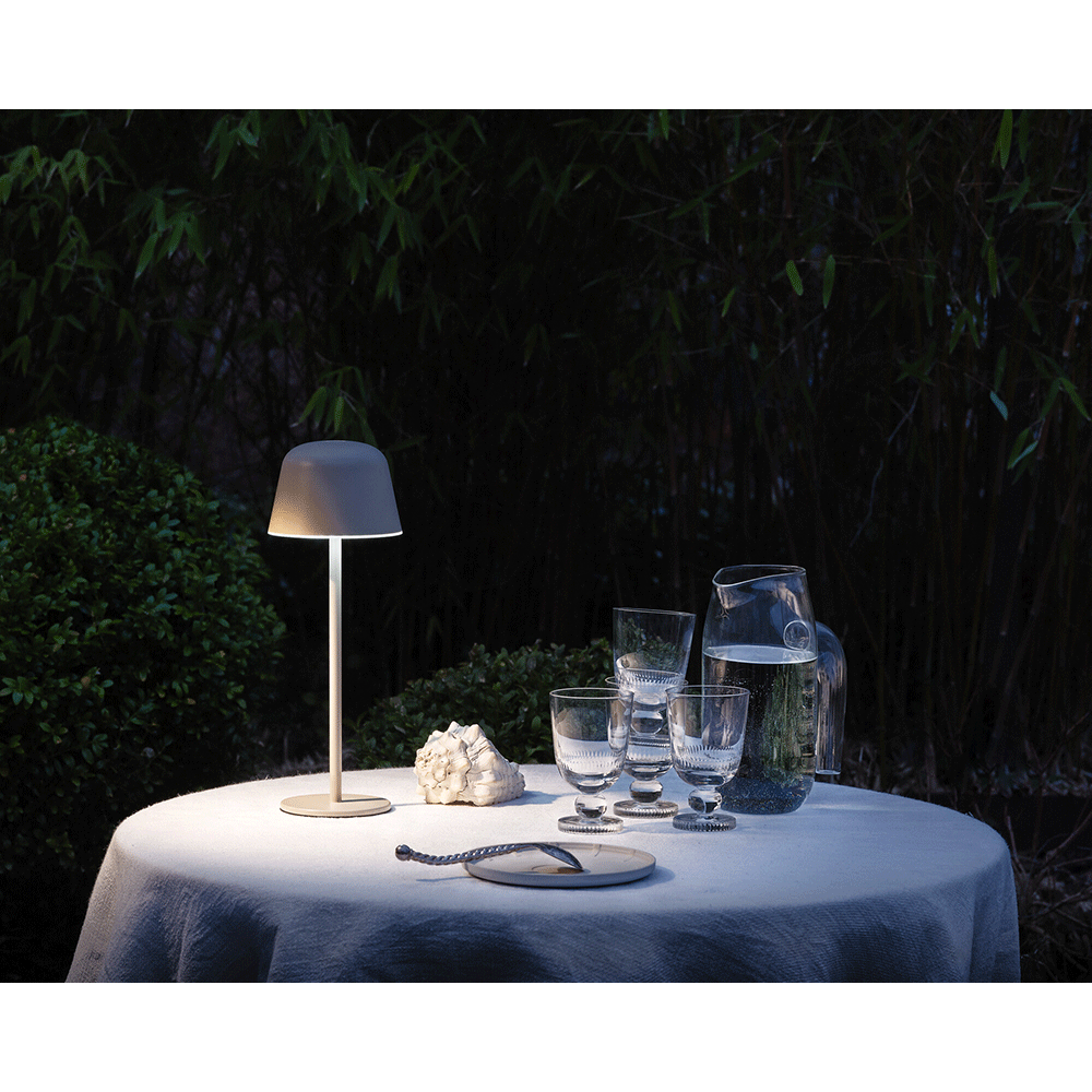 Lampa LED de masa pentru exterior OSRAM Endura Style, 2.5W, 280lm, 6500K, IP54, Acumulator, bej