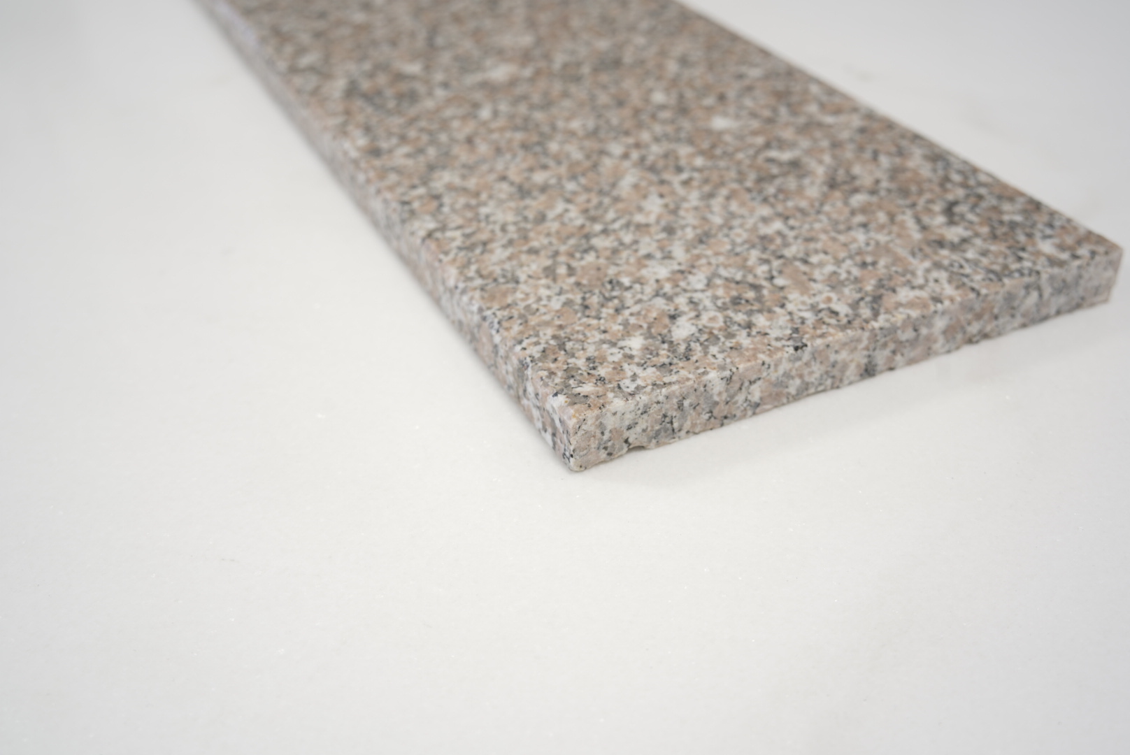 Glaf, Granit, Granit, 124 x 27 cm  MESTA