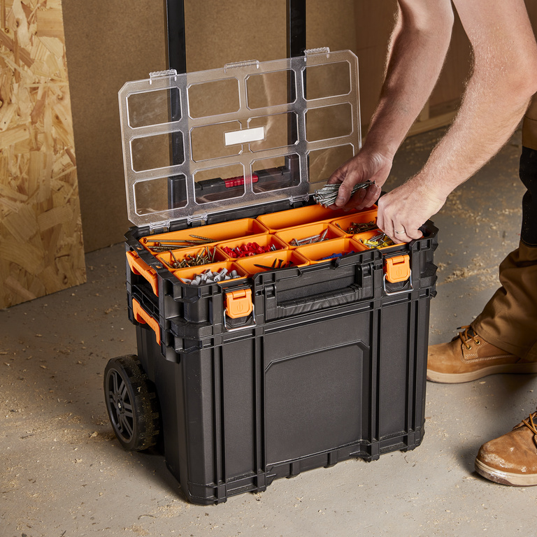 Carucior scule cu organizator  Magnusson