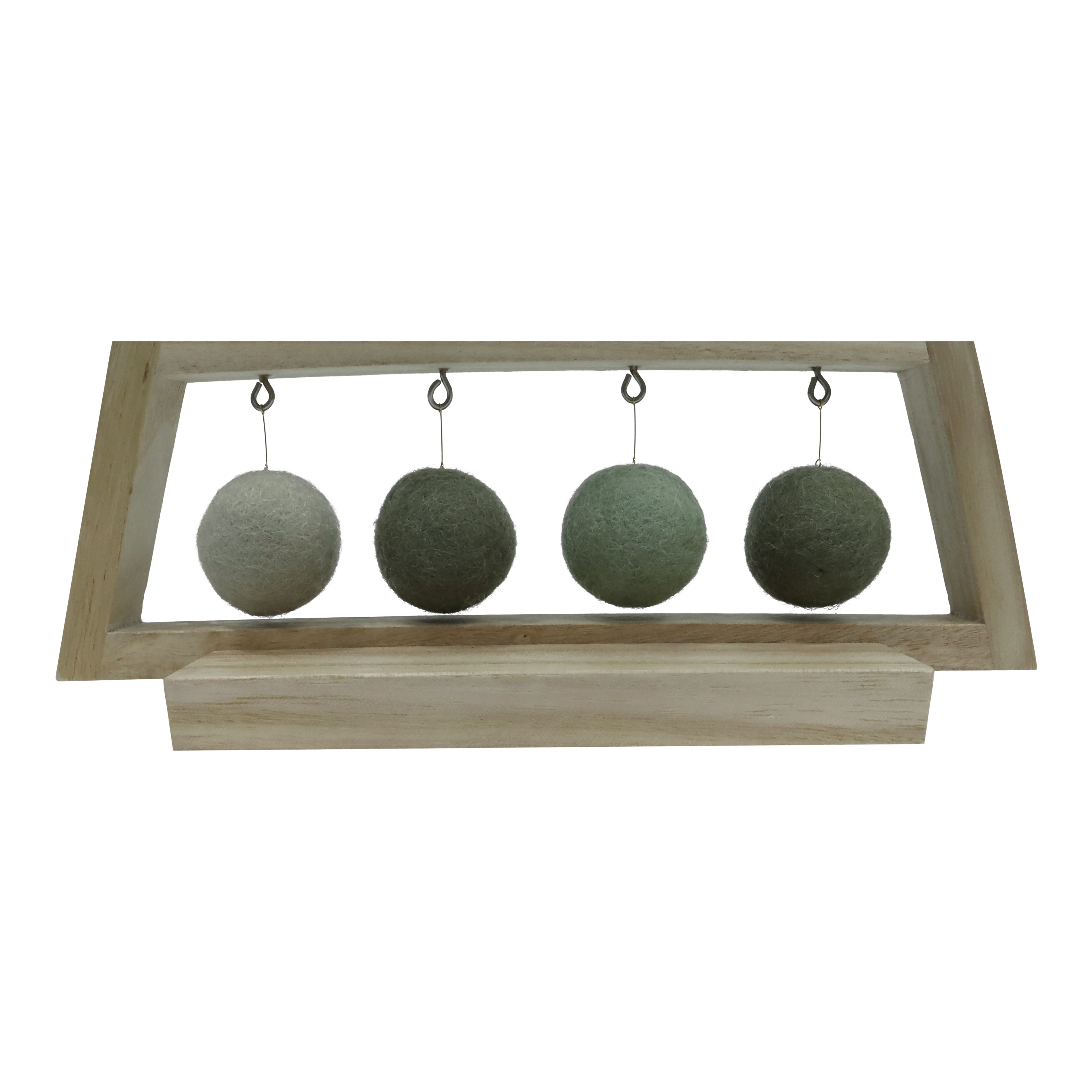 Decoratiune Craciun Brad cu globuri, 36 cm, maro