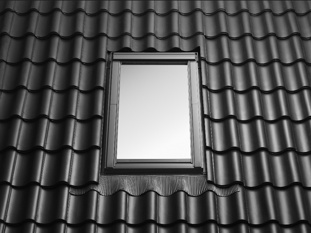 Rama etansare, fereastra mansarda 78 x 140 cm, impermeabil, aluminiu Velux EDW
