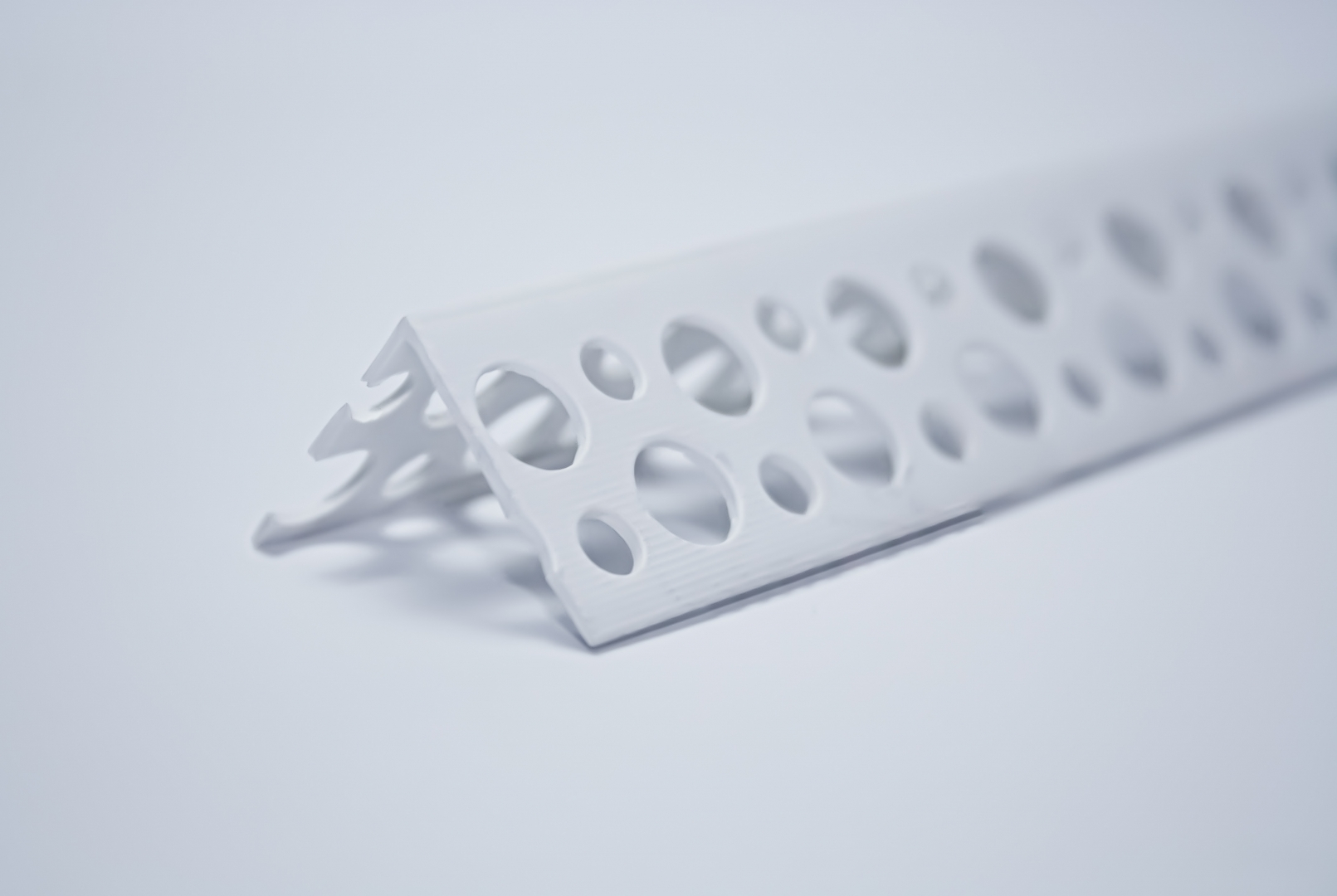 Profil PVC muchie dreapta 250 cm