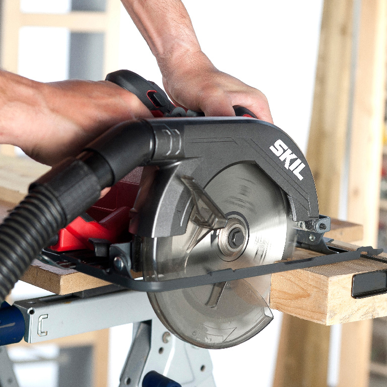Fierastrau circular SKIL 5810 AA, 1250W, 5300RPM, Diametru panza 184 mm