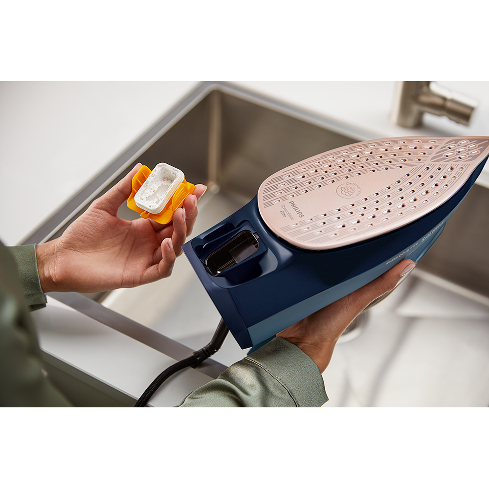 Fier de calcat PHILIPS Azur 8000 DST8020/20, 3000W, 240g/min, 300ml, talpa SteamGlide Elite, albastru-bleumarin