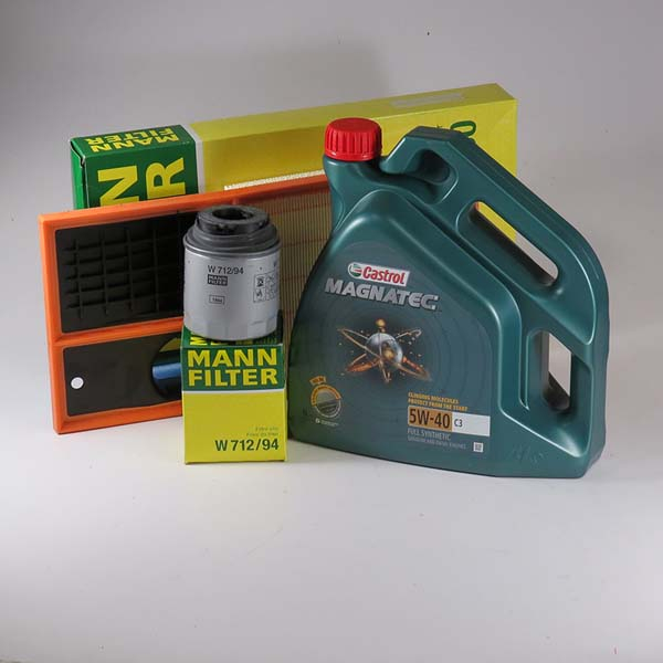 Kit schimb ulei CASTROL VW JETTA IV 1.6 105CP