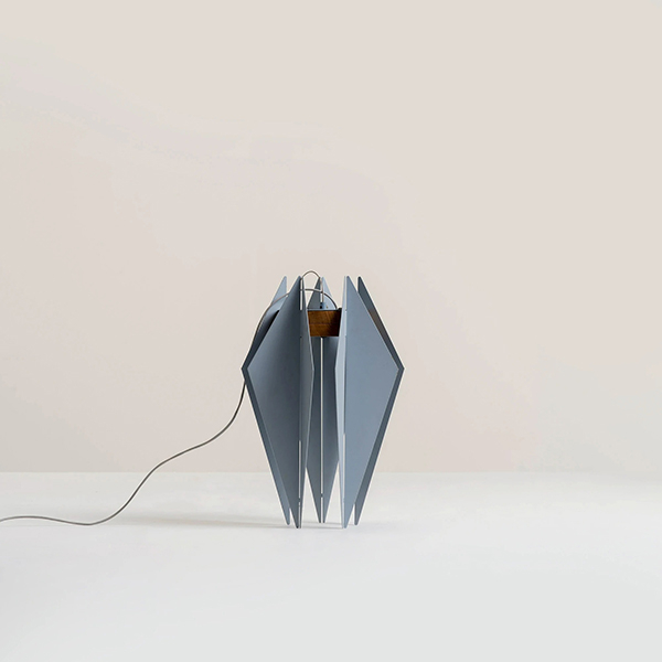 Lampa ambientala SPIN Hikari Large, gri