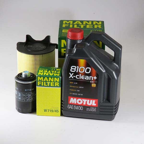 Kit schimb ulei MOTUL VW PASSAT 2.0FSI 200CP