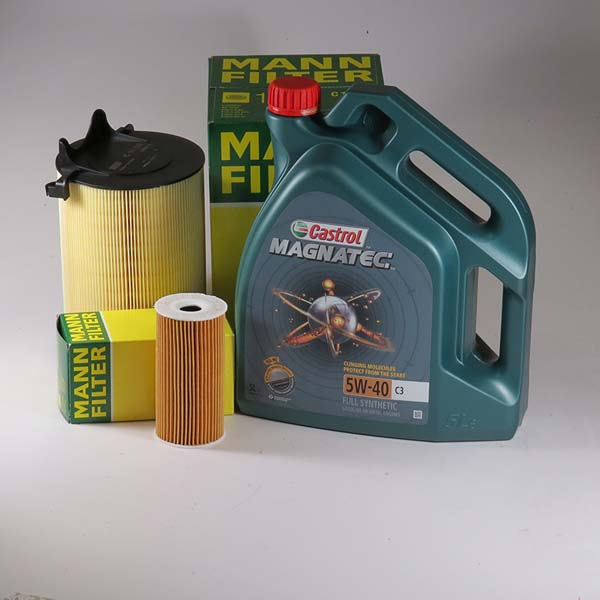 Kit schimb ulei CASTROL VW TOURAN 2.0FSI