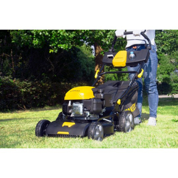Masina de tuns gazonul STANLEY SLM-139-460, Benzina, 139CMC, latime taiere 139 cm, cos 60L, galben