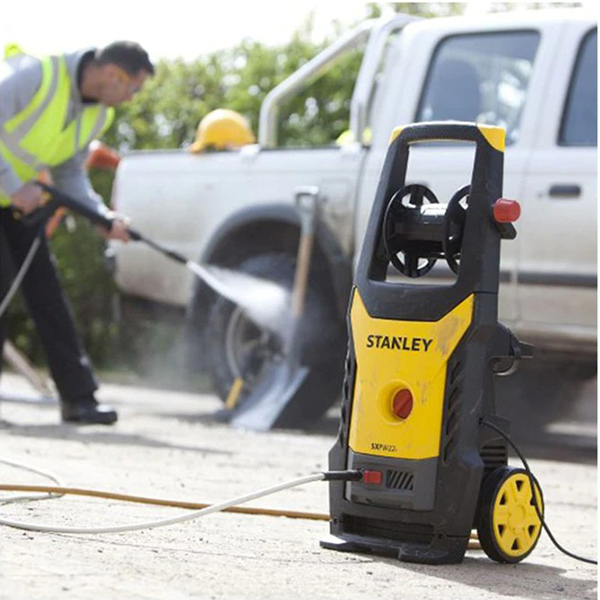 Masina de spalat cu presiune STANLEY SXPW22E, 2200W
