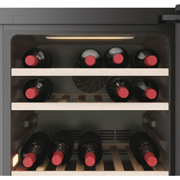 Racitor de vinuri HAIER HWS77GDAU1, 77 sticle, H 127 cm, Clasa G, Wi-Fi, negru