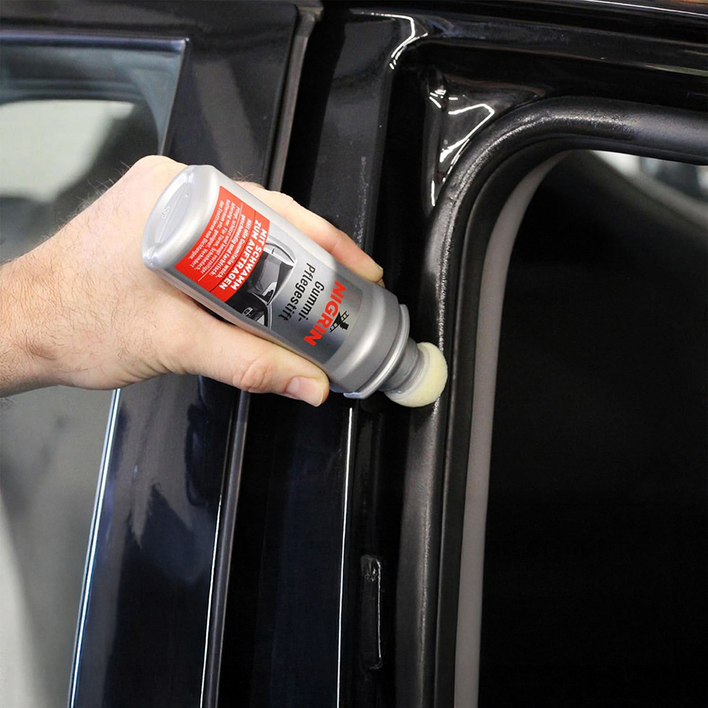 Spray intretinere cauciuc si plastic NIGRIN 74653, 75ml