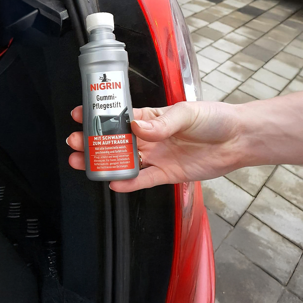 Spray intretinere cauciuc si plastic NIGRIN 74653, 75ml