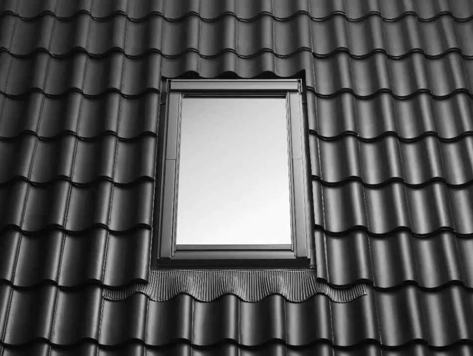 Rama etansare VELUX EDW 1000, 50 x 126 cm, gri antracit