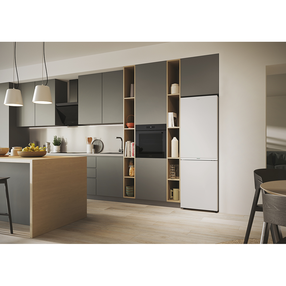 Combina frigorifica CANDY ECN4CQTEW186, Total No Frost, 355 l, H 185 cm, Clasa E, Wi-Fi, alb
