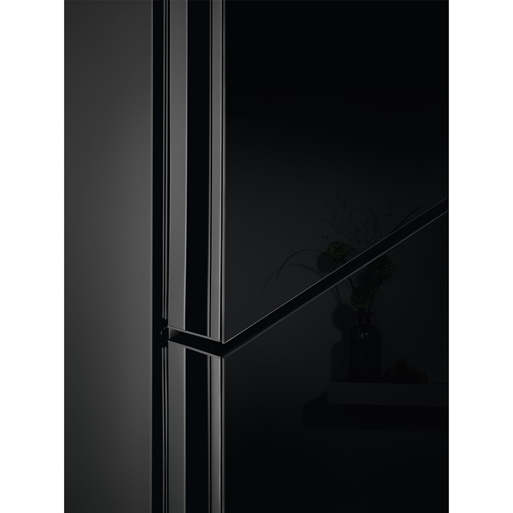 Combina frigorifica ELECTROLUX LNT7ME36K2, No Frost, 367 l, H 201 cm, Clasa E, negru