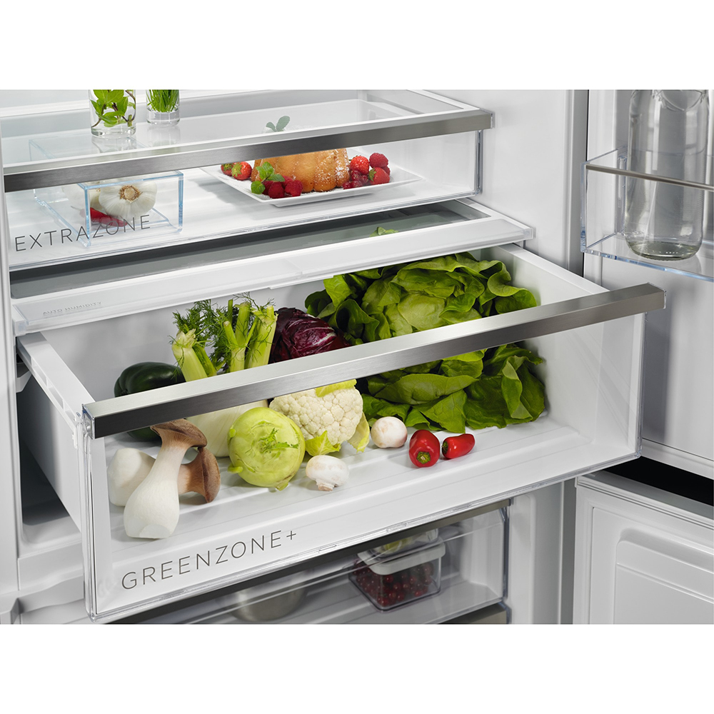 Combina frigorifica incorporabila AEG NSC8M191DS, No Frost, 269 l, H 188 cm, Clasa D