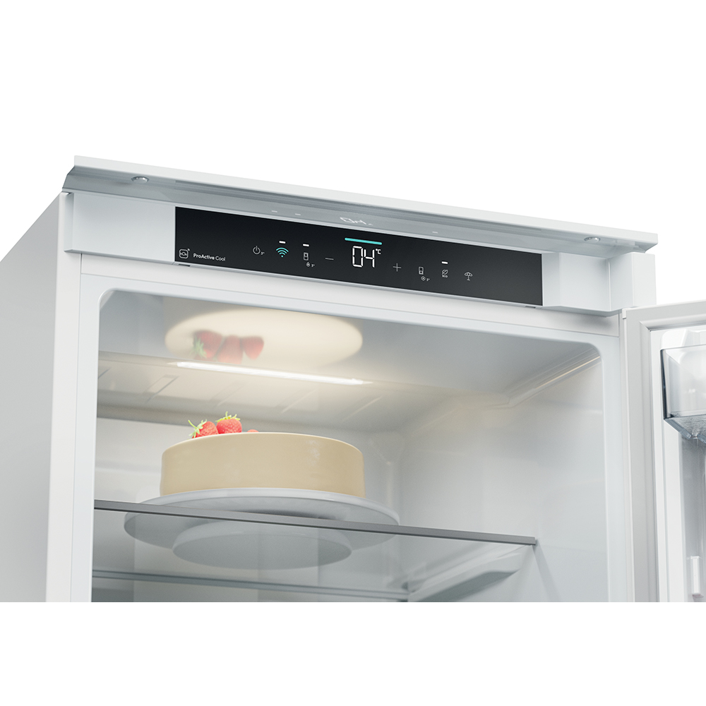 Combina frigorifica incorporabila Candy CNBQT3519EW, Total No Frost, 284 l, H 193.5 cm, Clasa E, Wi-Fi
