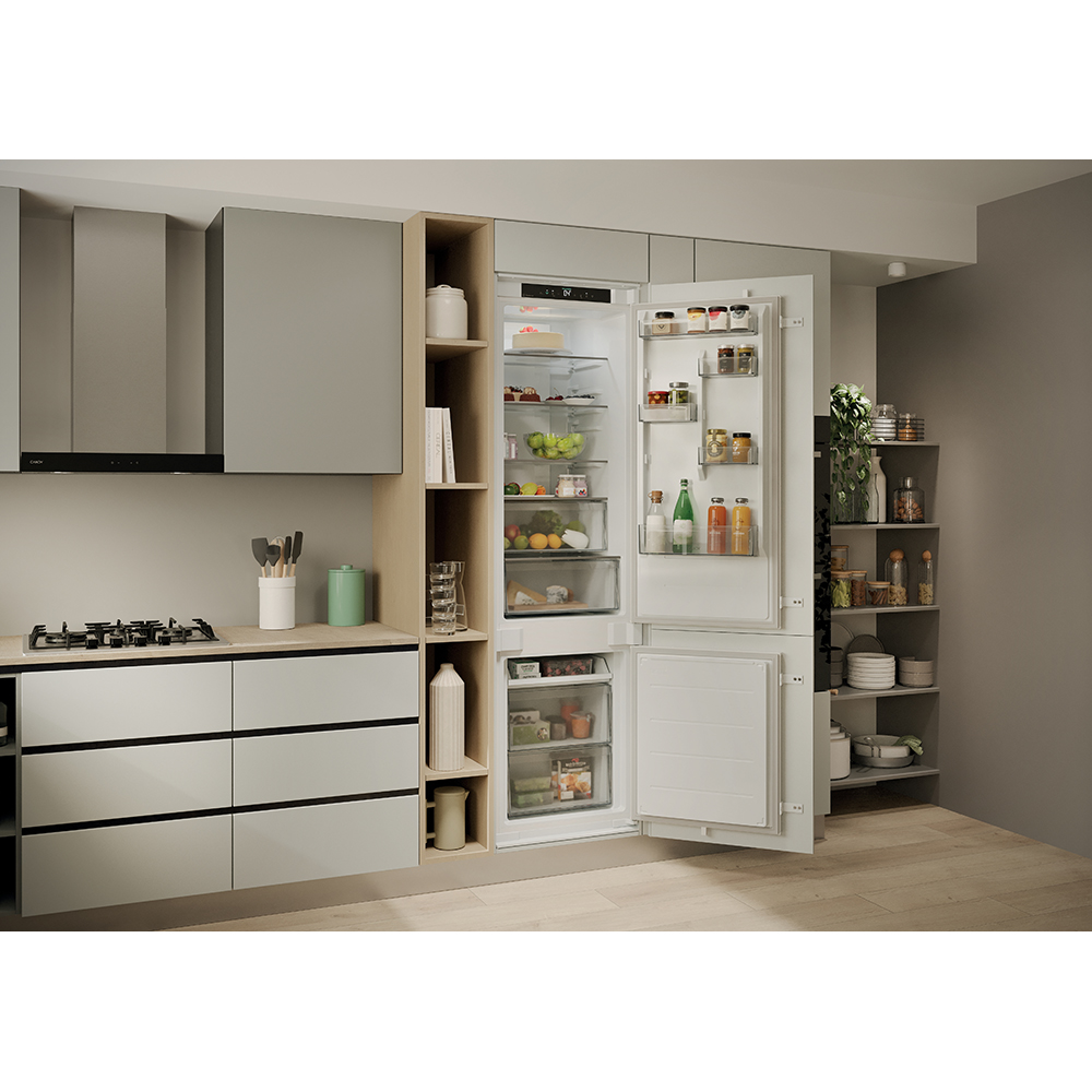 Combina frigorifica incorporabila Candy CNBQT3519EW, Total No Frost, 284 l, H 193.5 cm, Clasa E, Wi-Fi