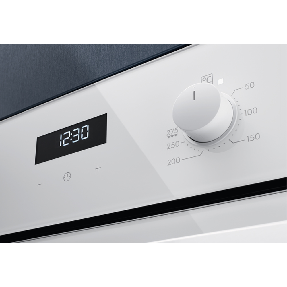 Cuptor incorporabil ELECTROLUX SurroundCook EOF5F50V, Electric, Autocuratare catalitica, 72 l, Clasa A, alb