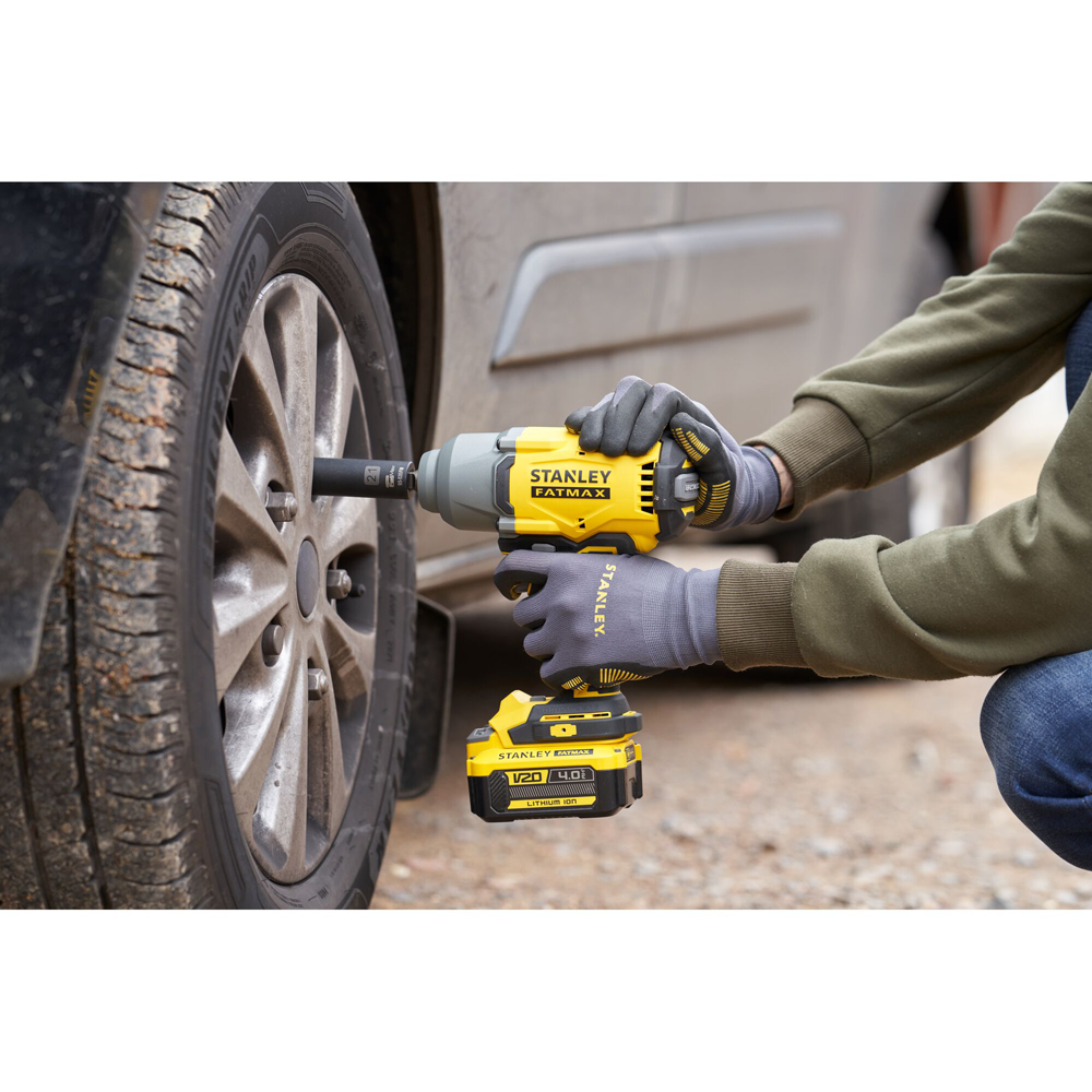 Masina de insurubat cu impact STANLEY FATMAX SFMCF940M1, 18V, 4Ah, 1 acumulator, 2000RPM, 950Nm