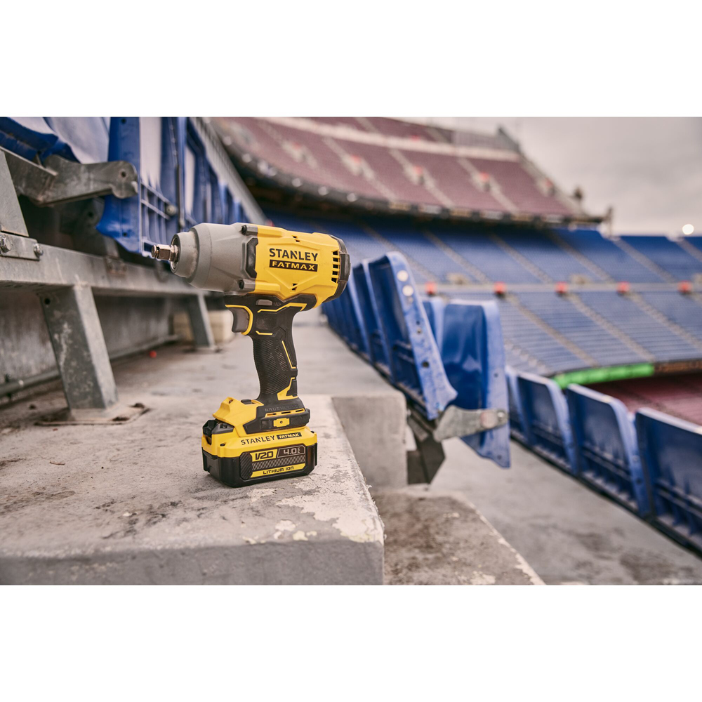 Masina de insurubat cu impact STANLEY FATMAX SFMCF940M1, 18V, 4Ah, 1 acumulator, 2000RPM, 950Nm
