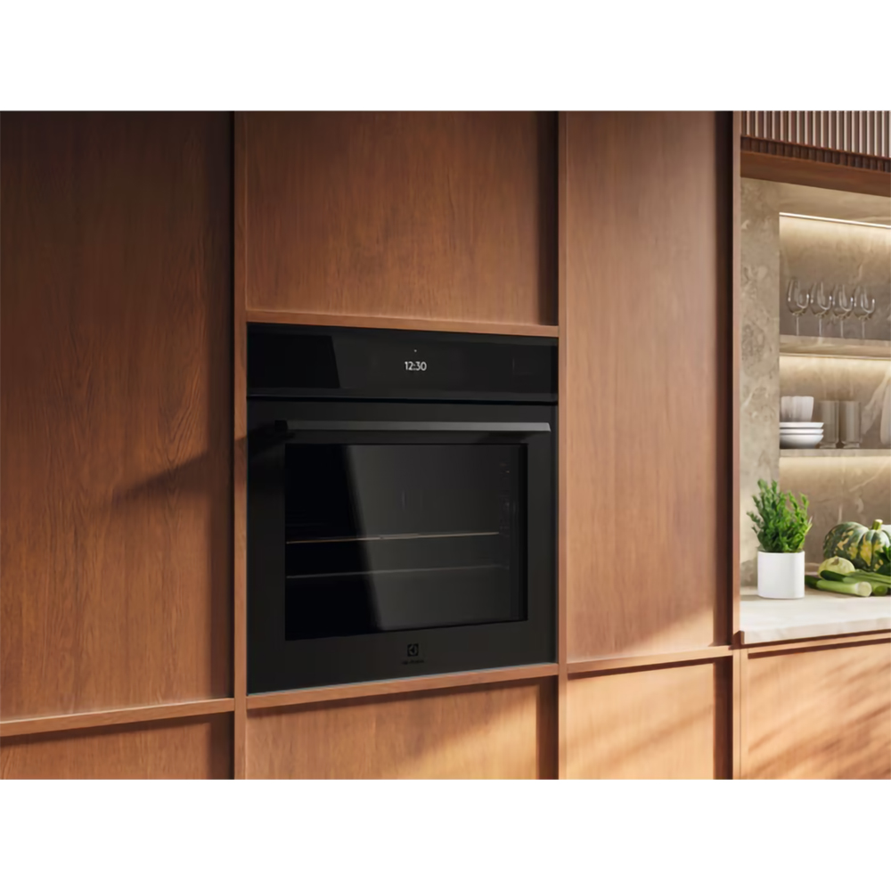 Cuptor incorporabil ELECTROLUX EOB9S3ST, Electric, SteamPro, Autocuratare cu abur, 70 l, Clasa A++, Wi-Fi, negru mat